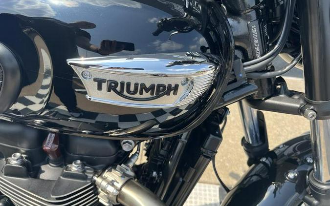 2024 Triumph Bonneville T100 Stealth Edition