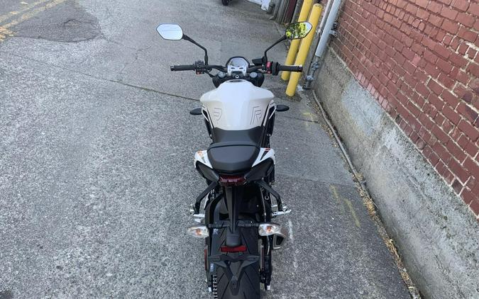 2025 Triumph STREET TRIPLE 765 R