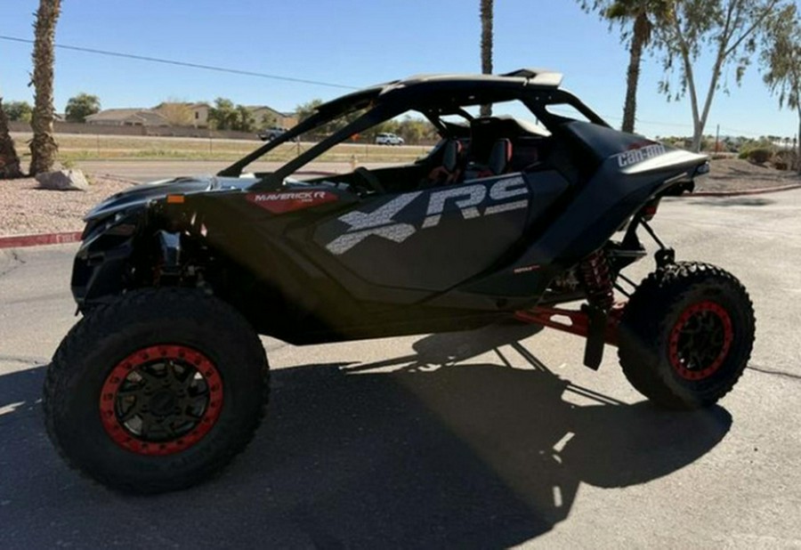 2026 Can-Am Maverick R X RS Dusty Navy