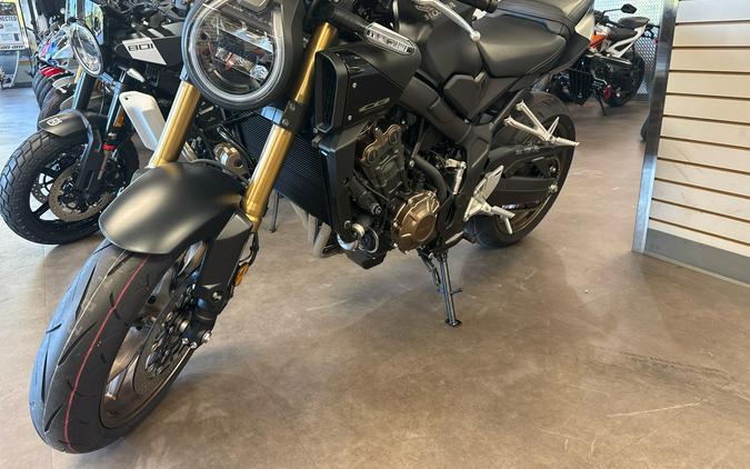 2026 Honda CB650R E-Clutch
