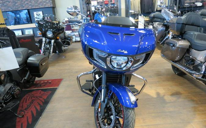 2023 Indian Motorcycle® Challenger® Limited Spirit Blue Metallic / Black Metallic