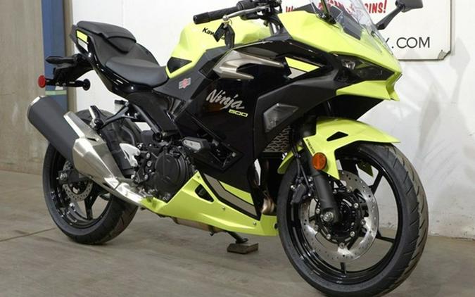 2026 Kawasaki Ninja 500 SE ABS