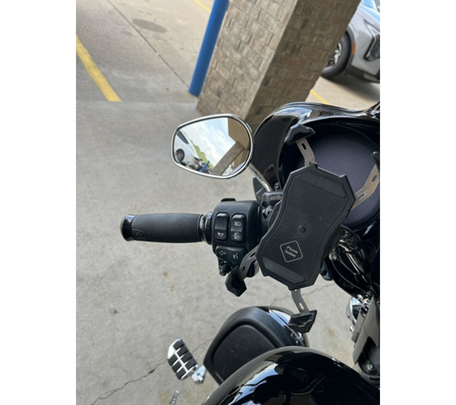 2016 Harley-Davidson FLHTK Ultra Limited