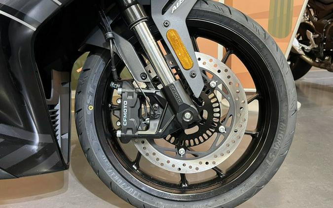 2026 CFMOTO SS 300