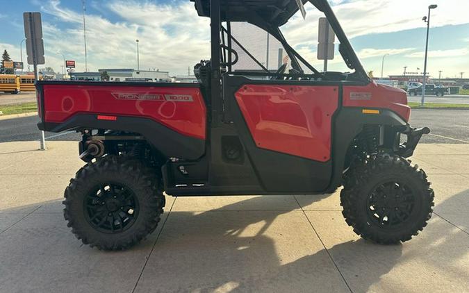 2026 Honda Pioneer 1000 Deluxe