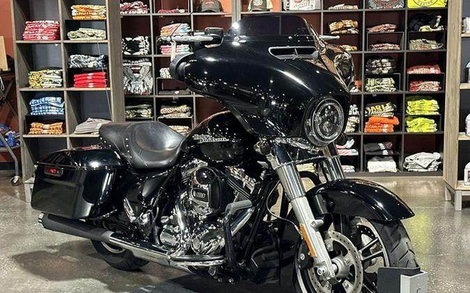 2015 Harley-Davidson FLHX - Street Glide