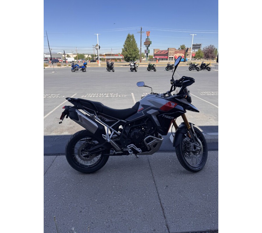2025 Triumph Tiger 900 GT Pro