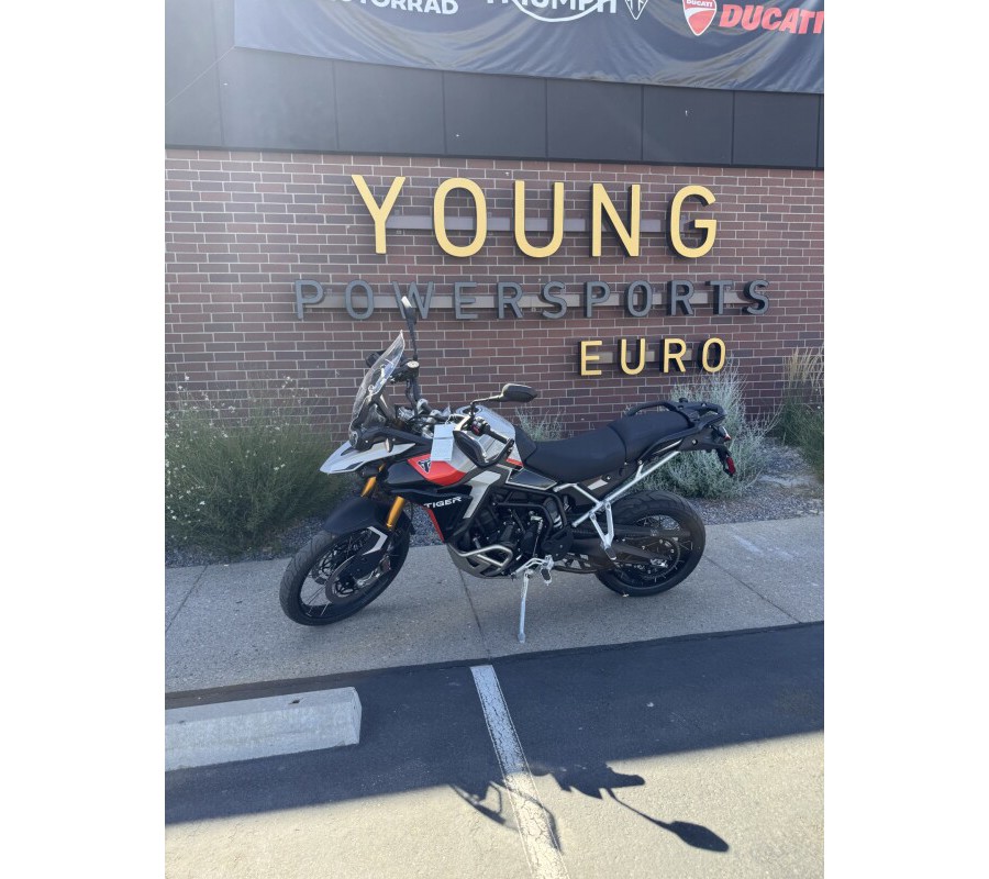 2025 Triumph Tiger 900 GT Pro