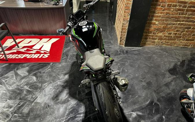 2025 Kawasaki Z900 SE ABS