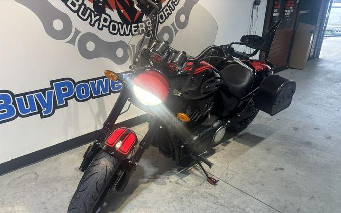 2016 Victory Motorcycles® Hammer® S Black w/Red Racing Stripes