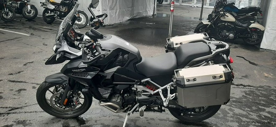 2023 Triumph Tiger 1200 GT Explorer Sapphire Black