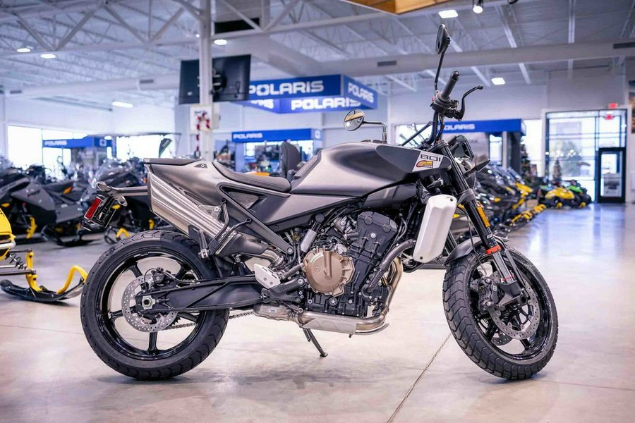 2025 Husqvarna® Svartpilen 801