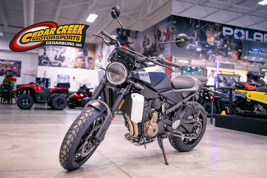 2025 Husqvarna® Svartpilen 801