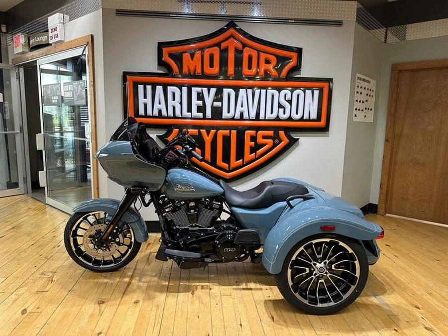 2024 Harley-Davidson® FLTRT - Road Glide® 3