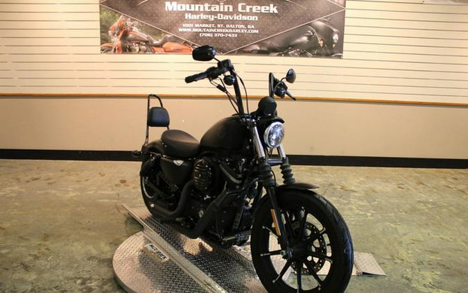 2022 Harley-Davidson Iron 883 Review [Air-Cooled Sportster]