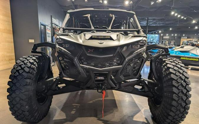 2027 Can-Am® Maverick R MAX X rc