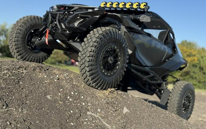 2027 Can-Am Maverick R X Rc