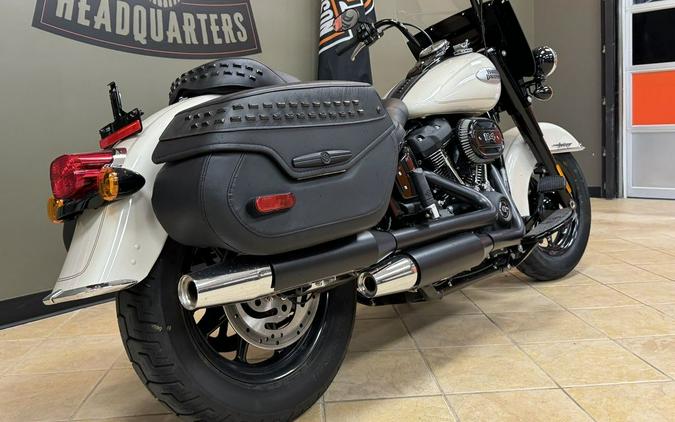 2022 Harley-Davidson Softail® Heritage Classic