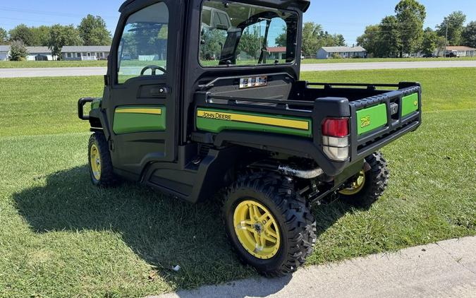 2018 John Deere XUV835M with HVAC