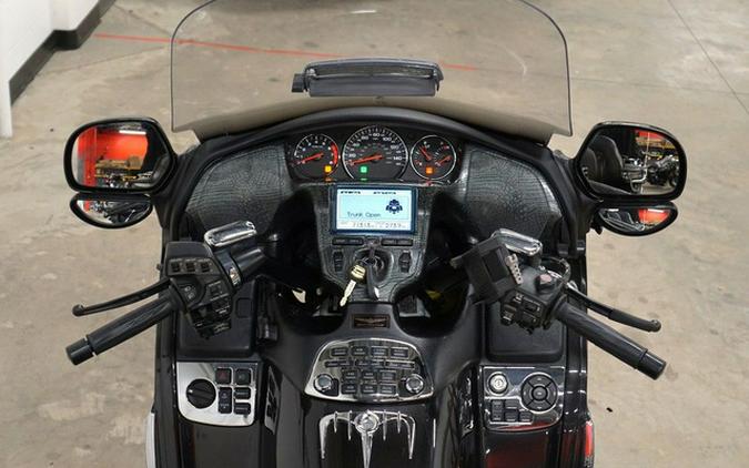 2007 Honda Gold Wing Audio / Comfort / Navi