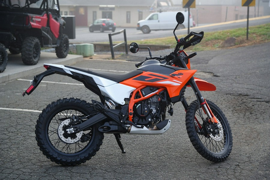 2026 KTM Enduro 390 R