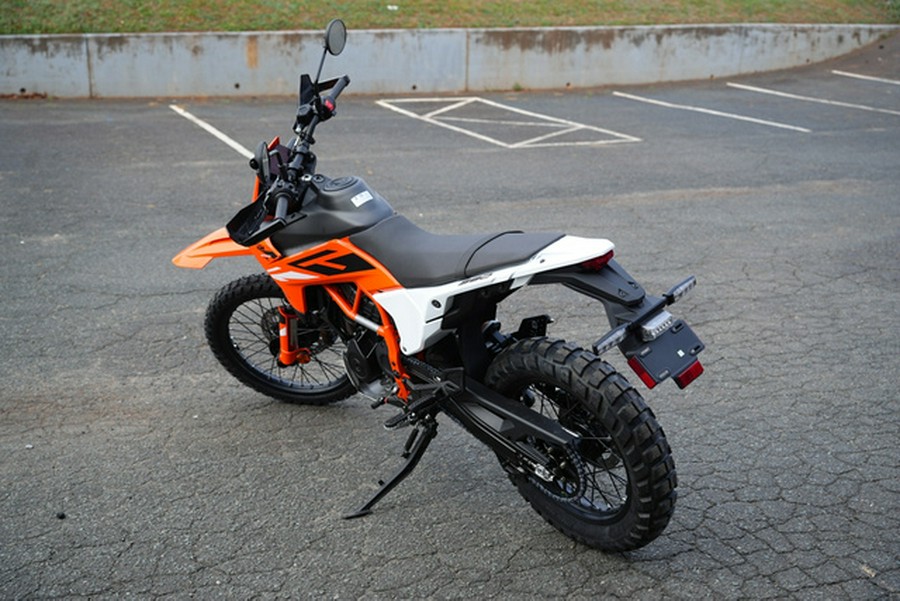 2026 KTM Enduro 390 R