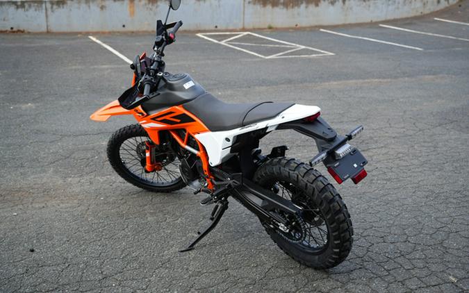 2026 KTM Enduro 390 R