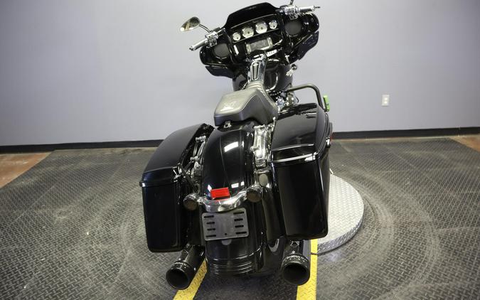 2017 Harley-Davidson Street Glide Special Vivid Black