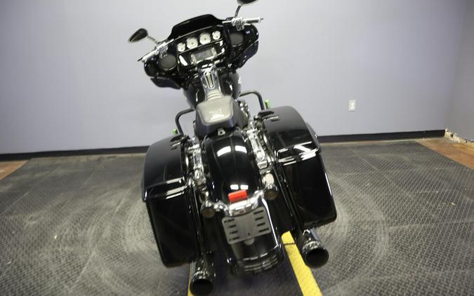 2017 Harley-Davidson Street Glide Special Vivid Black