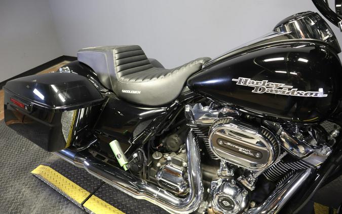 2017 Harley-Davidson Street Glide Special Vivid Black
