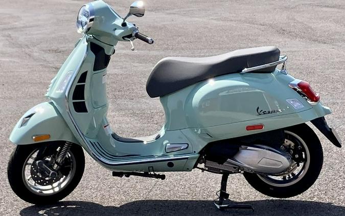 2023 Vespa GTS 300