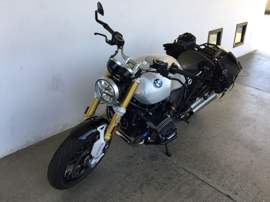 2022 BMW R nineT Black Storm Metallic