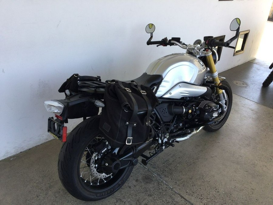 2022 BMW R nineT Black Storm Metallic