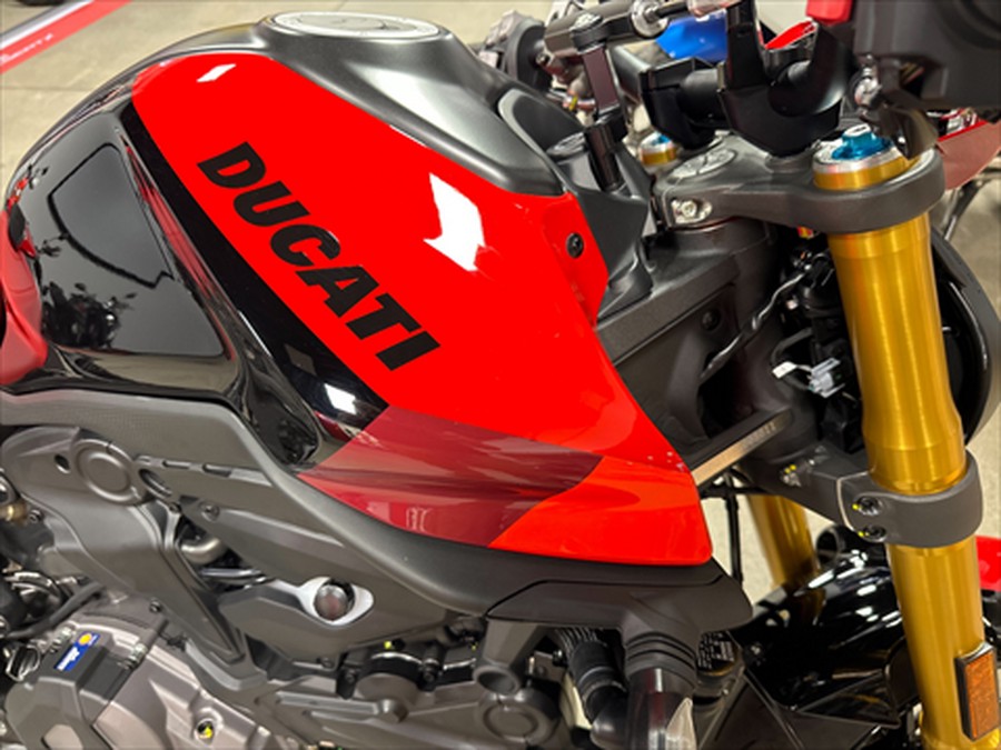 2024 Ducati MONSTER 937 SP