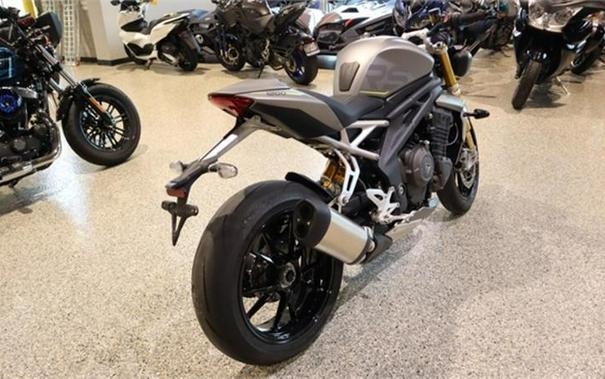 2022 Triumph Speed Triple 1200 RS Matte Silver Ice