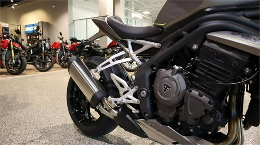 2022 Triumph Speed Triple 1200 RS Matte Silver Ice