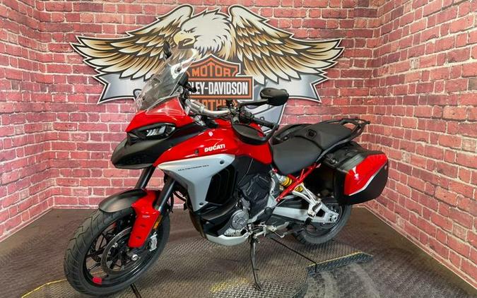 2022 Ducati Multistrada V4S Ducati Red / Alloy Wheels