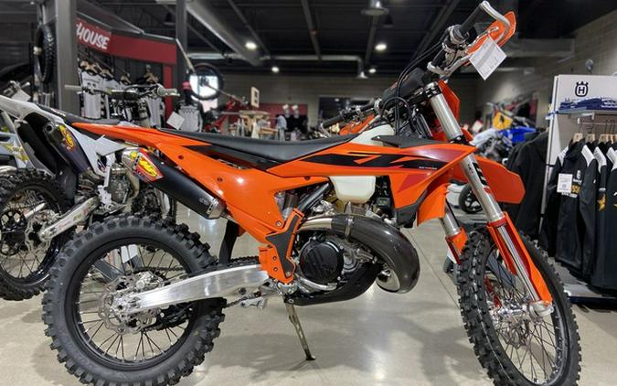 2025 KTM XC 300