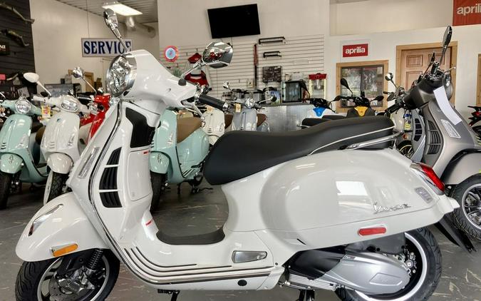 2023 Vespa GTS Super 300