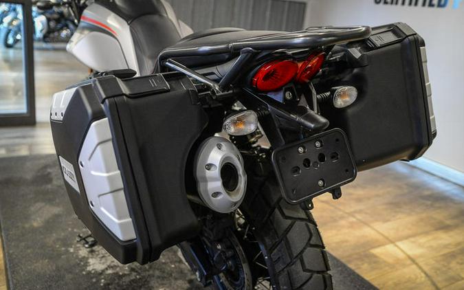 2022 Moto Guzzi V85 TT Travel E5