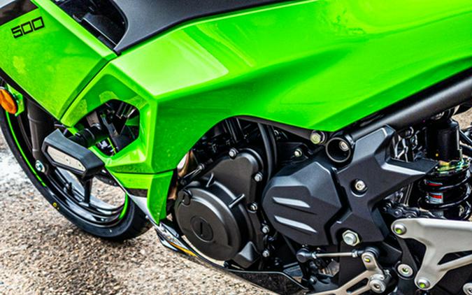 2025 Kawasaki Ninja 500 KRT Edition SE ABS