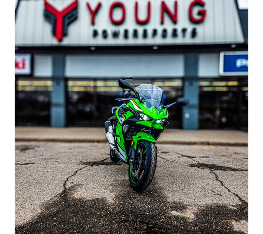 2025 Kawasaki Ninja 500 KRT Edition SE ABS