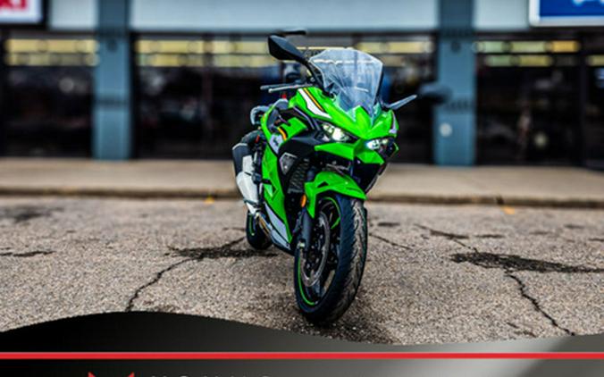2025 Kawasaki Ninja 500 KRT Edition SE ABS