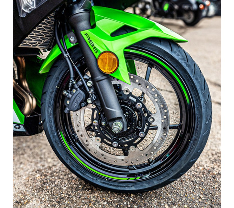 2025 Kawasaki Ninja 500 KRT Edition SE ABS