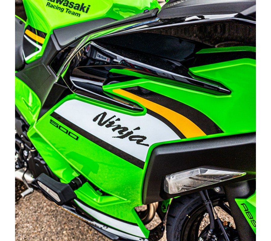 2025 Kawasaki Ninja 500 KRT Edition SE ABS