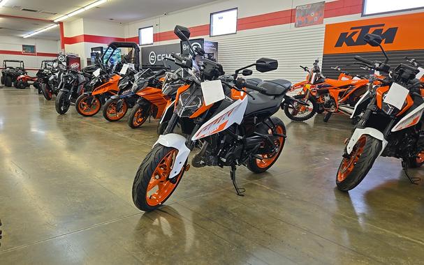 2024 KTM 250 DUKE