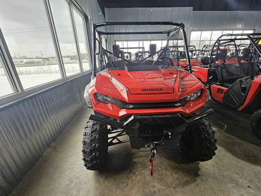 2025 Honda Pioneer 1000 3 EPS