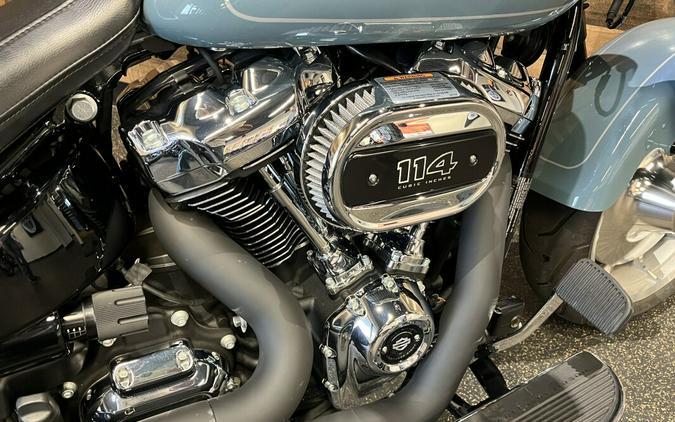 2024 Harley-Davidson® Fat Boy® 114 Sharkskin Blue FLFBS