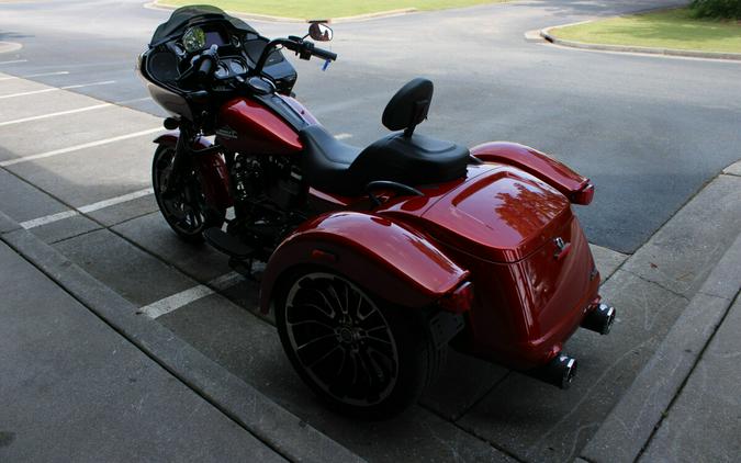 2025 Harley-Davidson® Road Glide® 3 Whiskey Firestorm - Black Finish