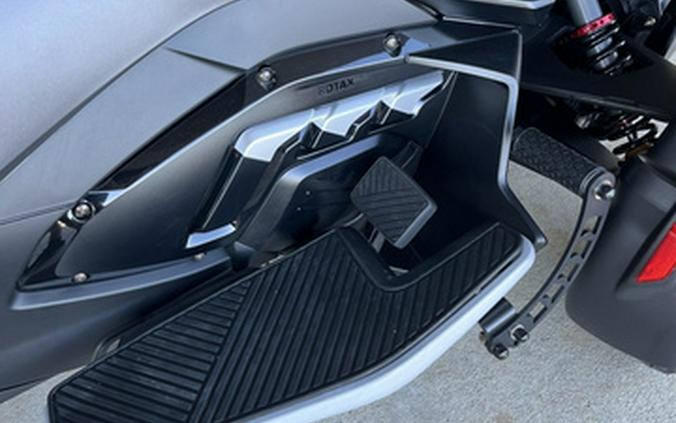 2023 Can-Am Spyder RT